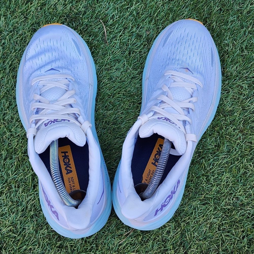 HOKA CLIFTON 8 - Womens Athletic Shoes - SIZE 9.5B - Picture 8 of 10